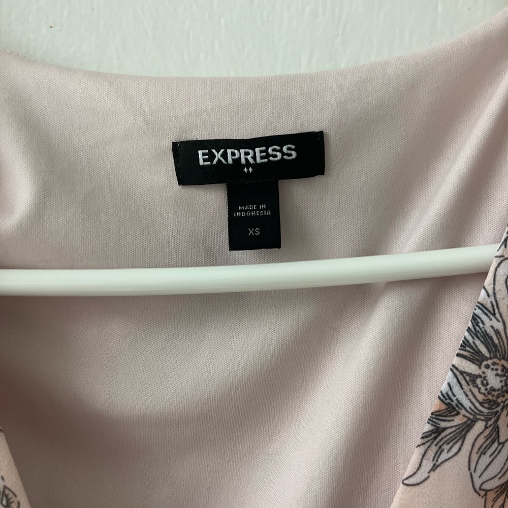 Express Easter/Spring Dress - Picture 2 of 3
